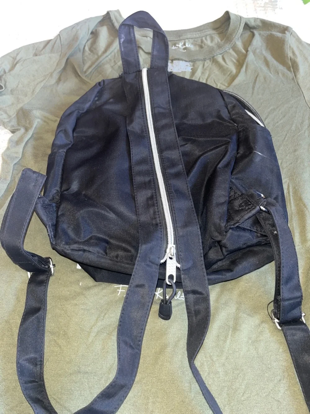 Stone Mountain Backpack & top Bundle szM-XL tops & black backpack & pants 4less$